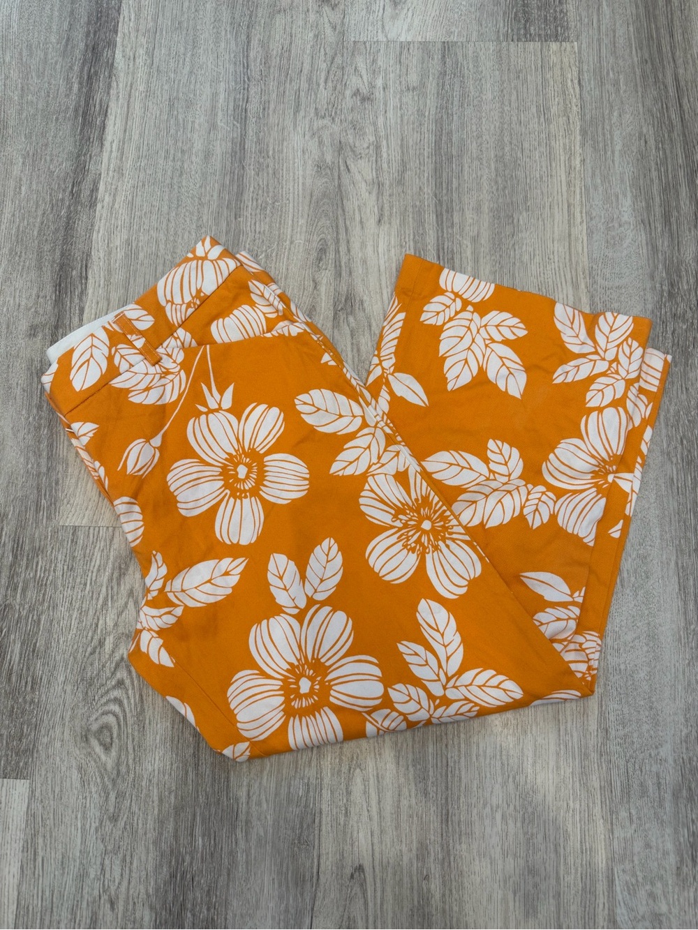 Express Size 6 Orange White Floral Cropped Capri Pants Y2K Stretch
